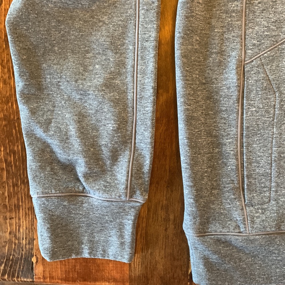 Champion hoodie - Picture 4 of 7